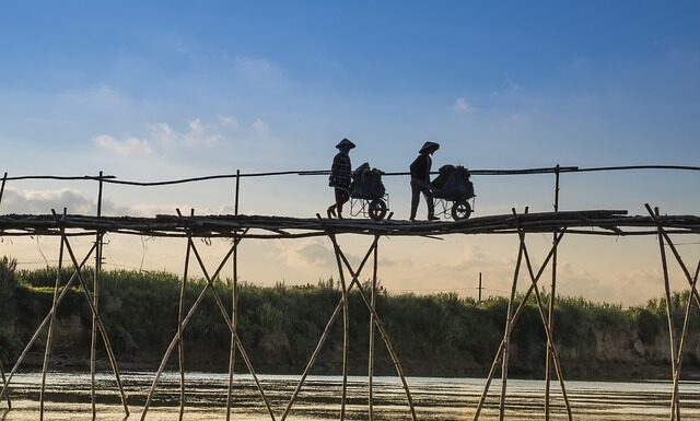 Czy smarować linki przerzutek?